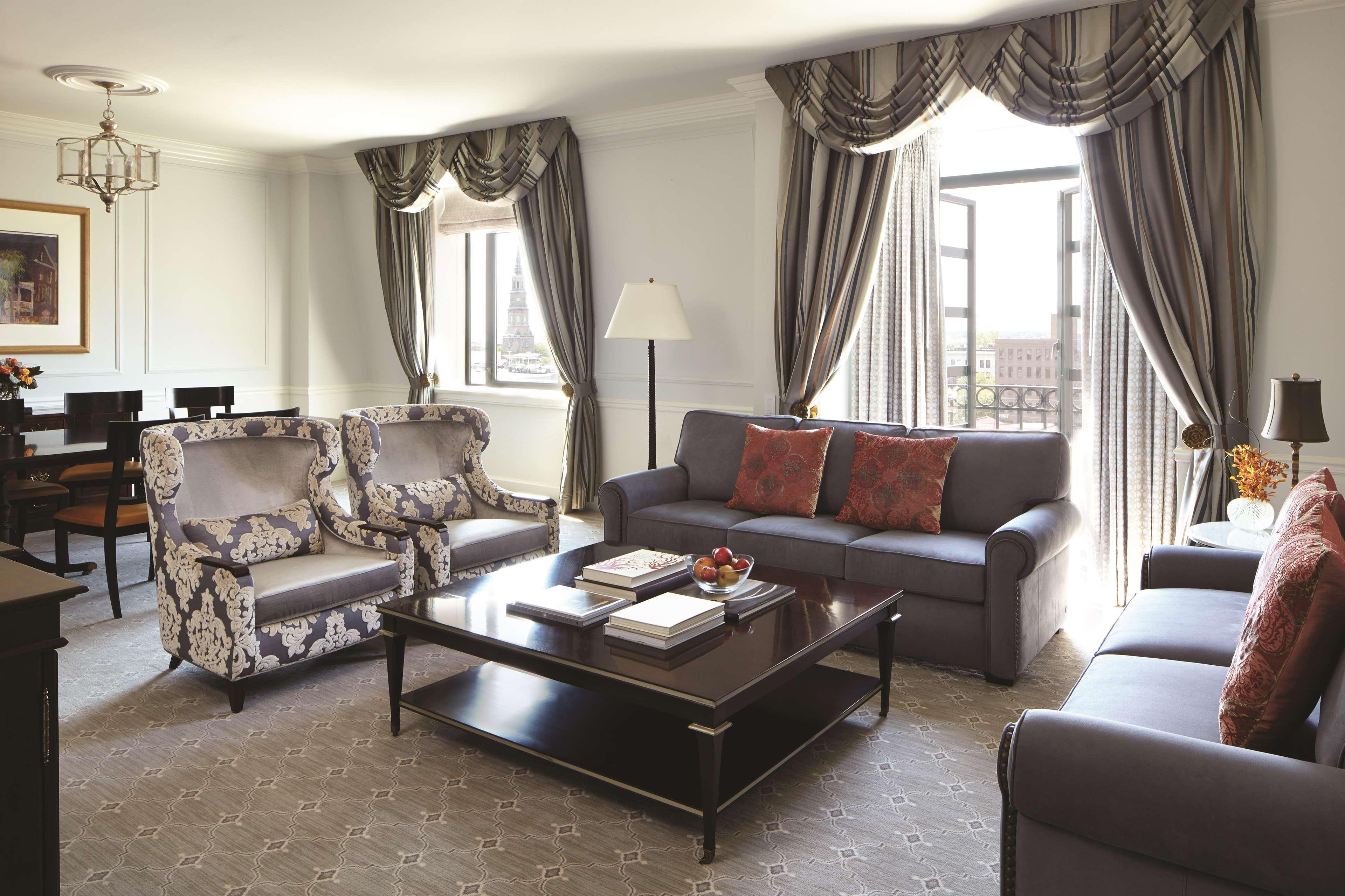 The Charleston Place Extérieur photo