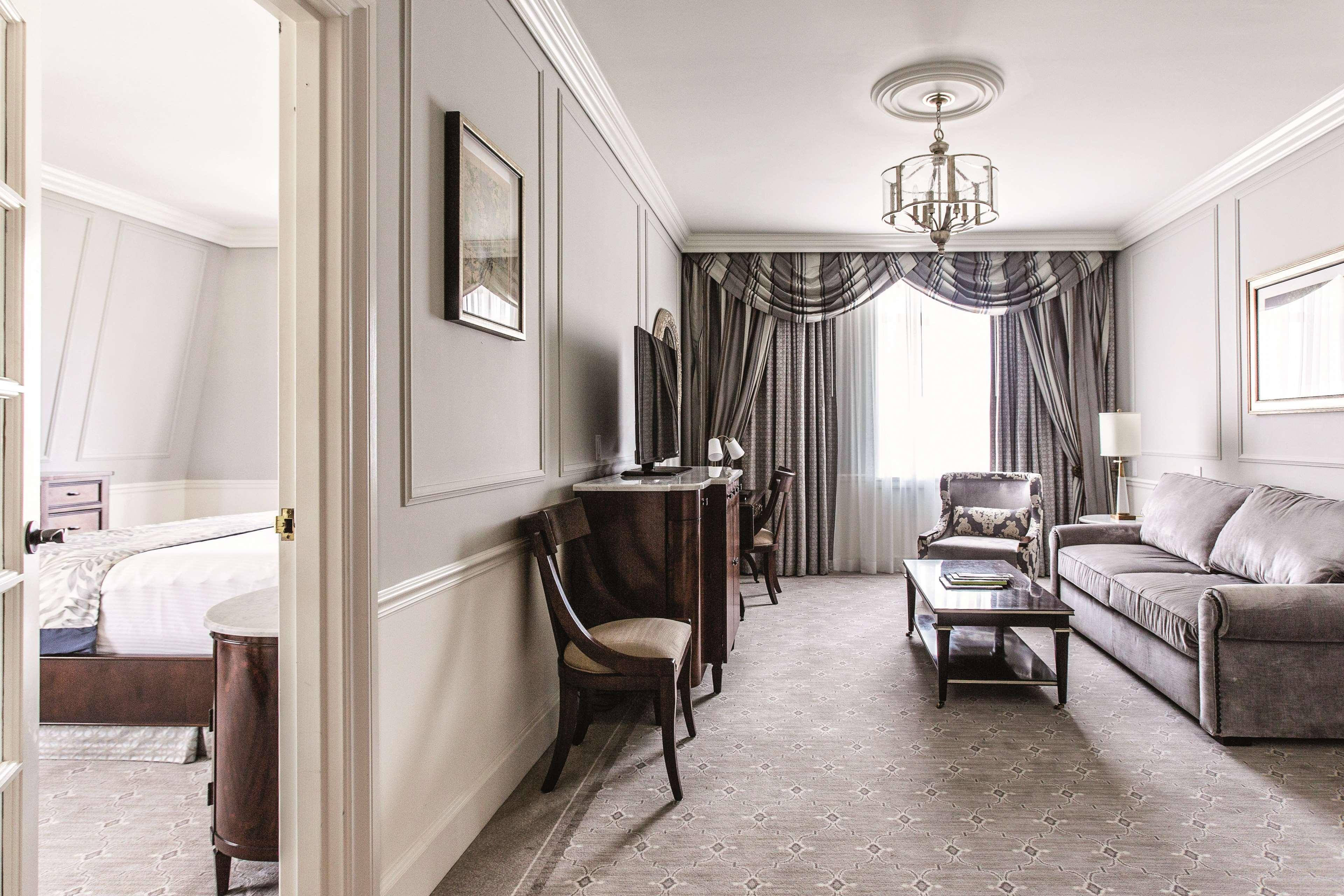 The Charleston Place Extérieur photo